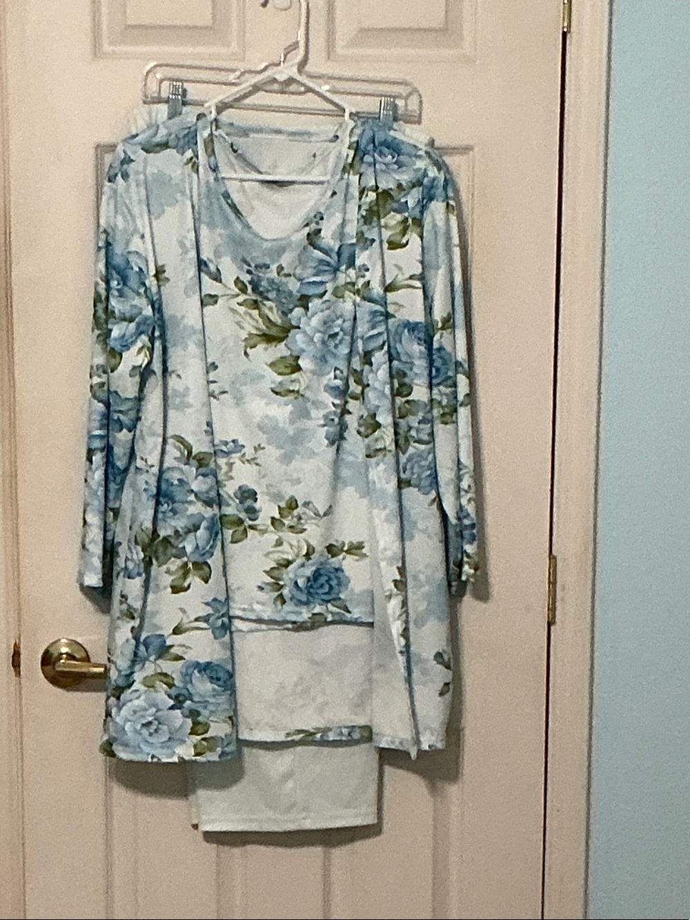 Floral Blue Two-Piece Women’s Top Set